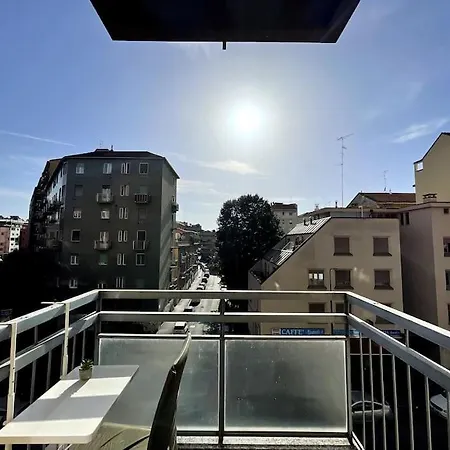 Elegante Linate Apartman