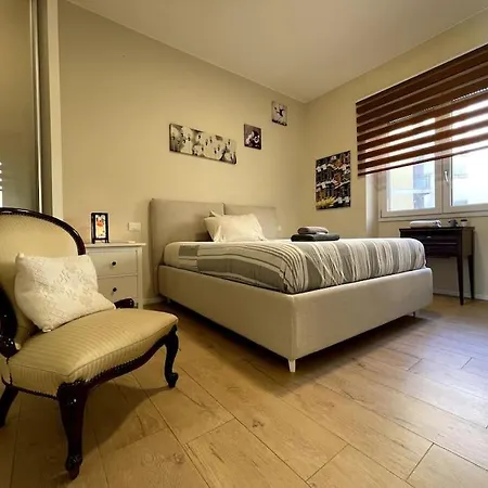 Apartment Elegante Linate Milan